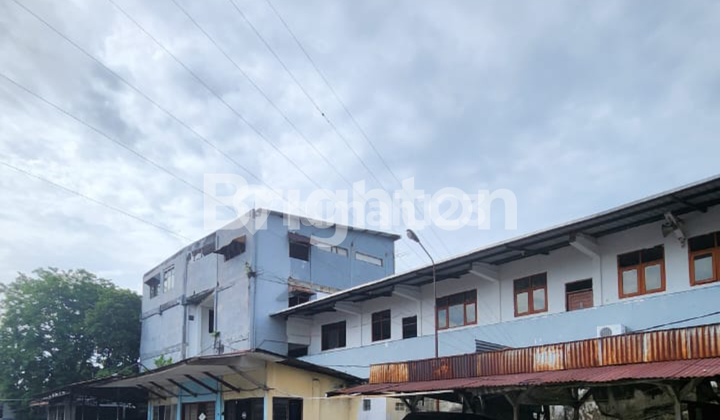 TEMPAT USAHA DAN GUDANG JL ASEM RAYA KEC ASEMROWO