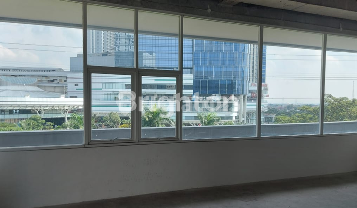 OFFICE SPACE SPAZIO SURABAYA LOKASI STRATEGIS OFFICE SPACE SPAZIO SURABAYA LOKASI STRATEGIS