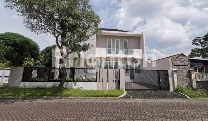 NEW READY-TO-OCCUPY HOUSE IN A CORNER POSITION, CLOSE TO NORTH JUNCTION AND FRESH MARKET, TAMAN PUSPA RAYA CITRALAND.