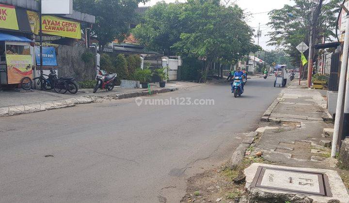 Rumah Tua Hoek Hitung Tanah di Cawang Baru Tengah Jakarta Timur 1