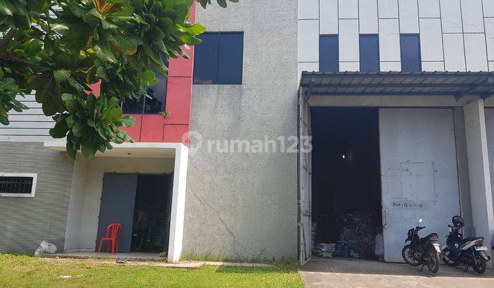 Gudang 2 Lantai Bagus Siap Pakai di Marunda Center Bekasi 1