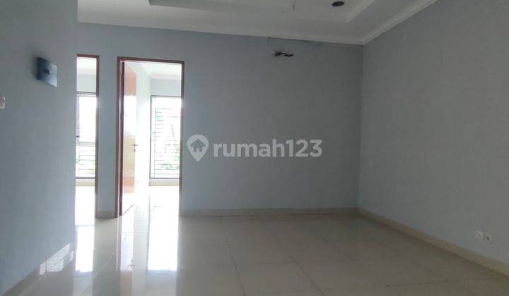 Rumah 2lt Siap Huni Minimalis di Pulomas Jakarta Timur 1