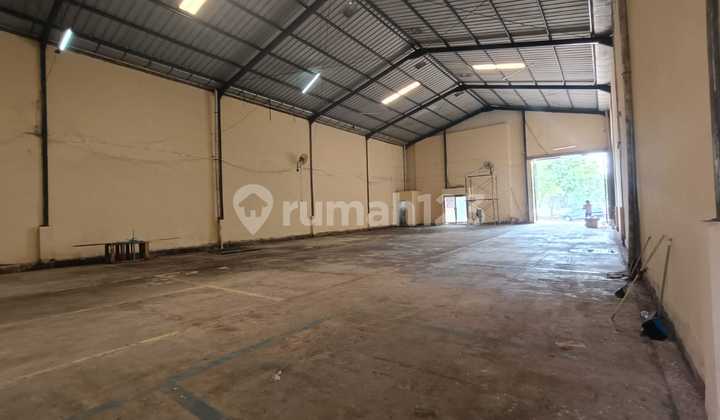 Gudang rapih siap pakai dikawasan pergudangan Marunda Center