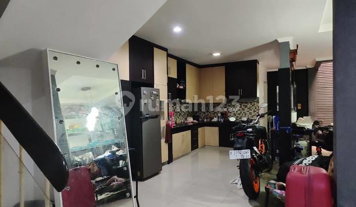 Minimalist Ready-to-Occupy House in Kelapa Puan - Kelapa Gading, North Jakarta