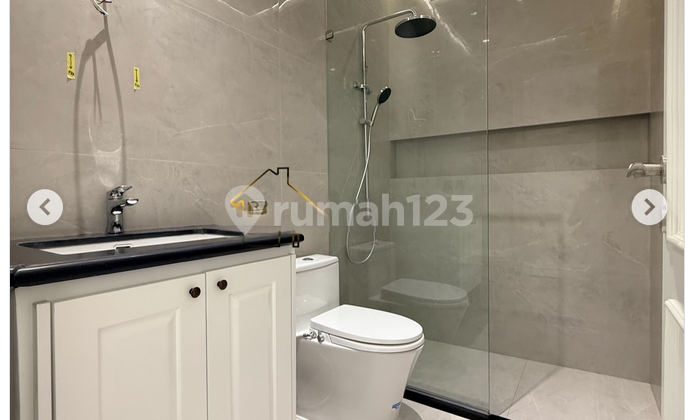 New Modelcan Classic House in Cempaka Putih Tengah - Central Jakarta