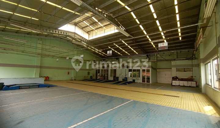Gedung ex showroom strategis di Danau Sunter Utara - Jakarta Utara Gedung ex showroom strategis di Danau Sunter Utara - Jakarta Utara
