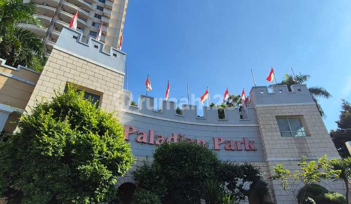 Apartemen 3Br Semi Furnish di Paladian Park - Kelapa Gading Jakarta Utara