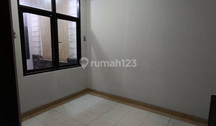 Rumah 2lt Minimalis Siap Huni di Pulomas Jakarta Timur 1