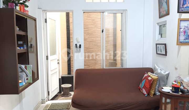 Rumah siap huni di cluster Royal Gading Mansion - Kelapa Gading Jakarta Utara