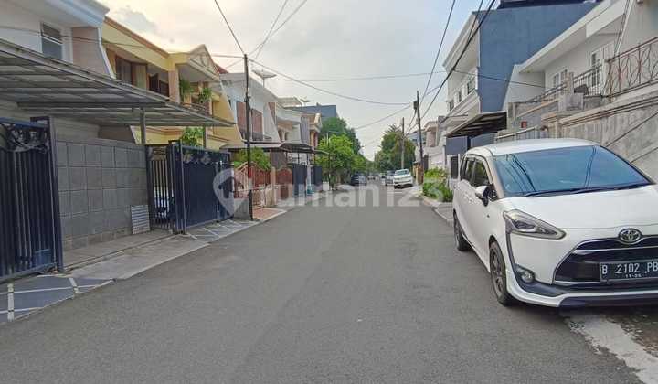 Rumah bagus siap huni di Janur Elok - Kelapa Gading Jakarta Utara 2