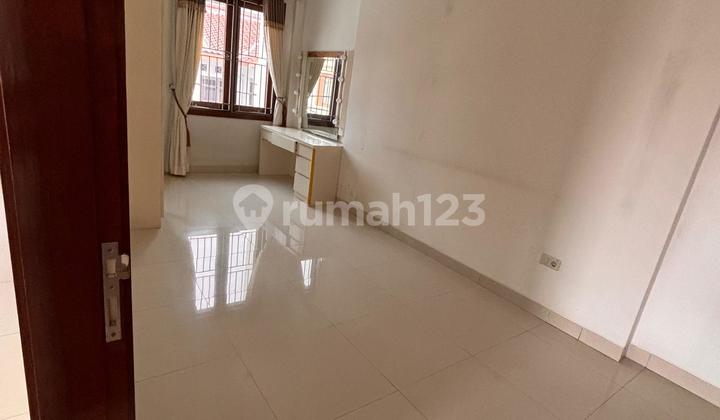 Minimalist Corner House Ready to Occupy in Puri Intan - Kelapa Gading, North Jakarta 2