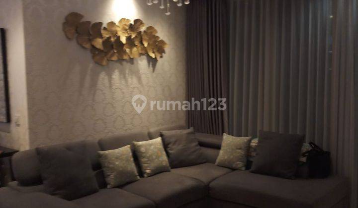 Apartemen 3br semi furnish mewah di The Kensington - Kelapa Gading 2