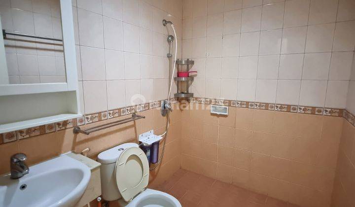 Apartemen 2BR Semi Furnish Siap Pakai di Frenchwalk Moi Kelapa Gading Jakarta Utara 2