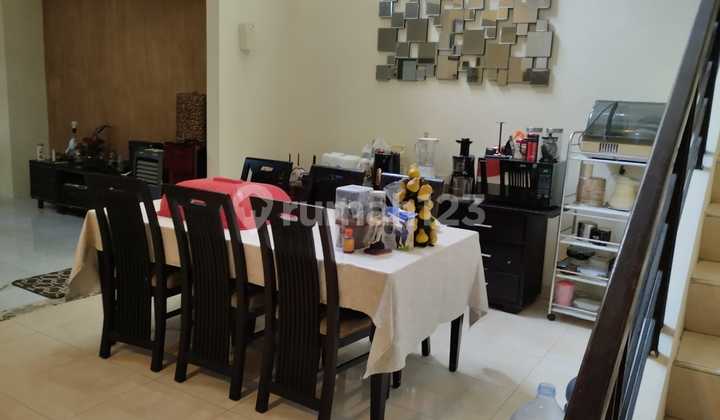 Di Jual Rumah Siap Huni di The Green, Cluster Blossom Ville BSD 2 Lantai SHM 