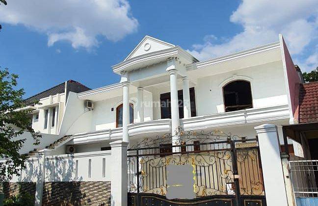 Dijual Rumah Mewah 2 1/2 Lantai di Giri Loka, BSD City  1