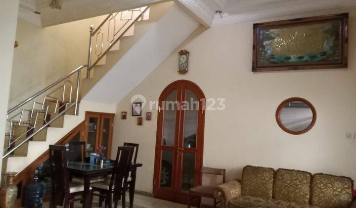 Dijual Rumah 2 Lantai di Kelapa Dua Depok
 2