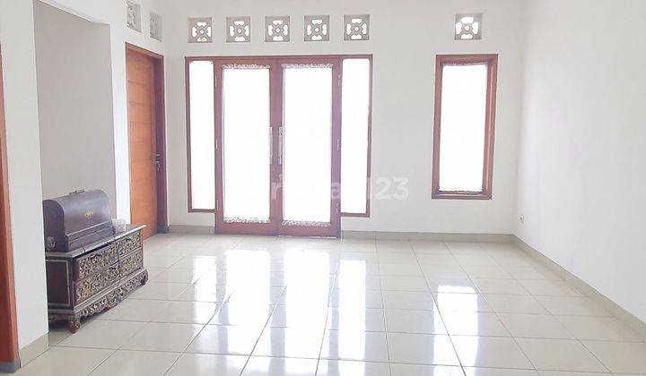 Dijual Cepat Rumah Cantik Siap Huni Di Griya Loka Bsd City Tangerang 1