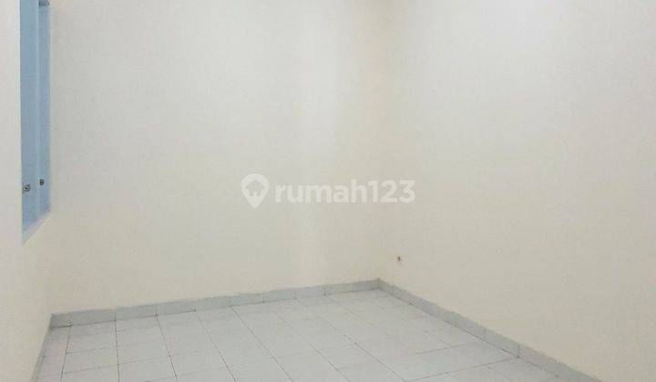 Disewakan Rumah  Siap Huni Di Cluster Sevilla Bsd Tangerang 2