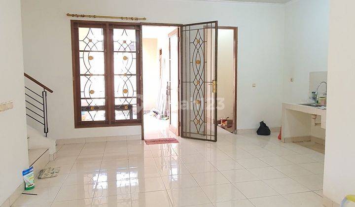 Disewakan Rumah Cantik Siap Huni Di Delatinos Derio Bsd Tangerang 1