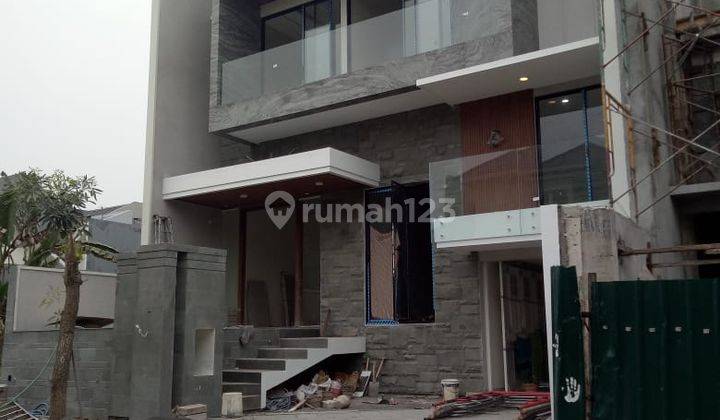 Rumah Baru Gress Minimalis Woodland Citraland Row Lebar Siap Huni 2