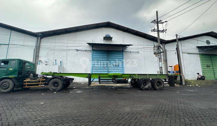 Gudang Siap Pakai Akses Kontainer Dekat Tol Bebas Banjir 1