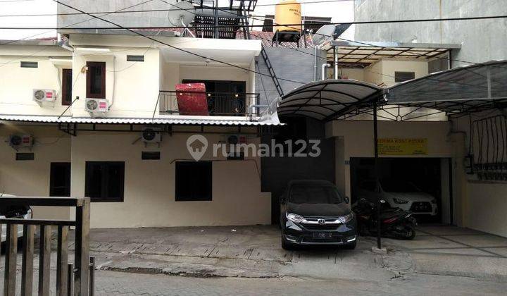 Rumah Kos Full Penghuni Daerah Ramai Dekat Kampus Siwalankerto Padang Pasir 1