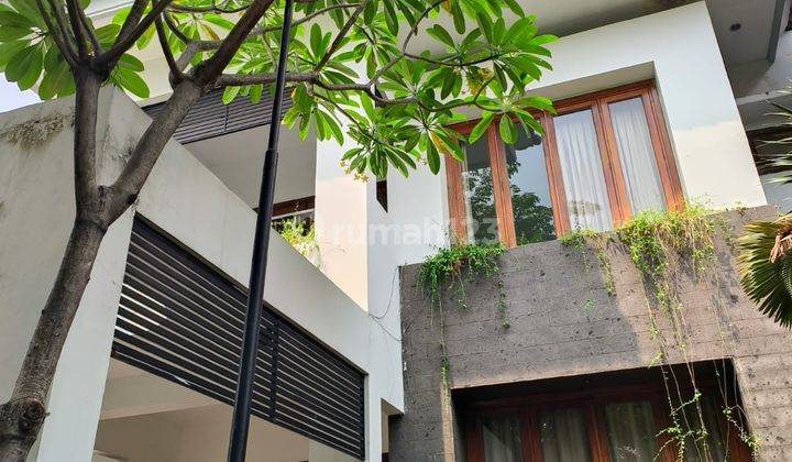 Mewah Siap Huni Full Furnished Cocok Untuk Expat Ada Pool Dian Istana 1