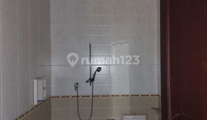 Rumah Raya Bukit Golf Komersial Area Main Road Citraland Cocok Untuk Usaha 2