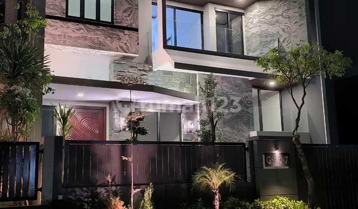 Rumah Baru Unfurnished SHM di Somerset, Surabaya Rumah Baru Gress Minimalis Siap Huni Split Level Citraland Somerset 