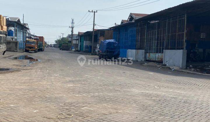 Gudang di Kalianak, Surabaya 462 M Bagus SHM Gudang Siap Pakai Akses Kontainer Murah Ada Crane 5 Ton 2 Unit Halaman Pribadi Kanopi 1