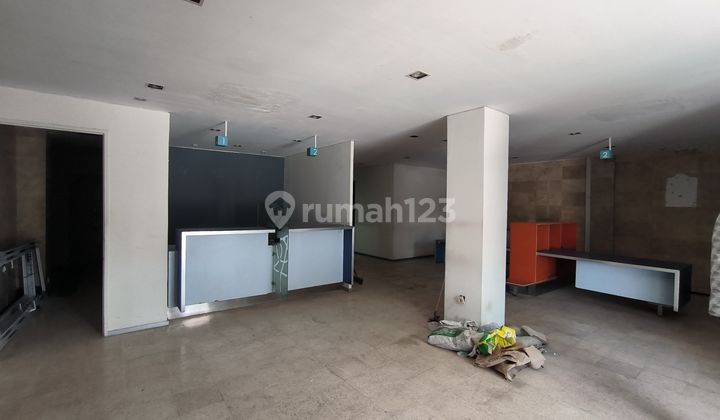 Ruko di Pucang Anom, Surabaya 450 m Sudah Renovasi HGB Ruko Gedung Siap Pakai Tengah Kota Pucang Anom Cocok untuk Kantor Bank 2