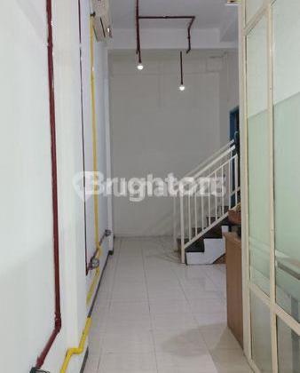 Shop House Near Raya Lontar Spacious Parking Ready to Occupy New Renovation 2