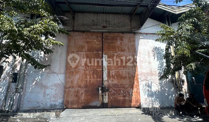 Gudang Siap Pakai Akses Kontainer Murah Row Lebar Dekat Tol Margomulyo Permai