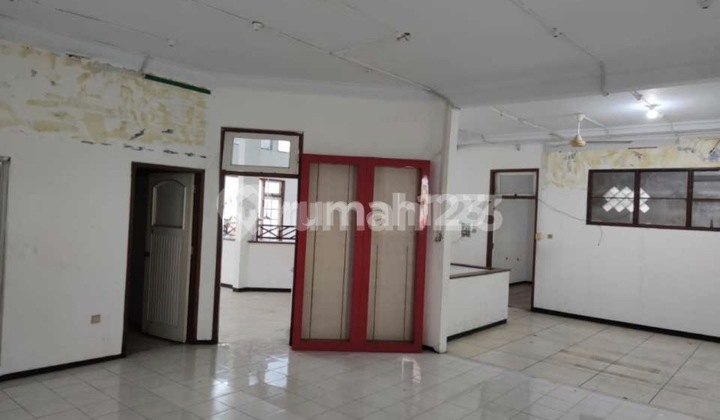 Rumah Nol Jalan Komersial Area Siap Pakai Cocok untuk Usaha Raya Margorejo Indah 2