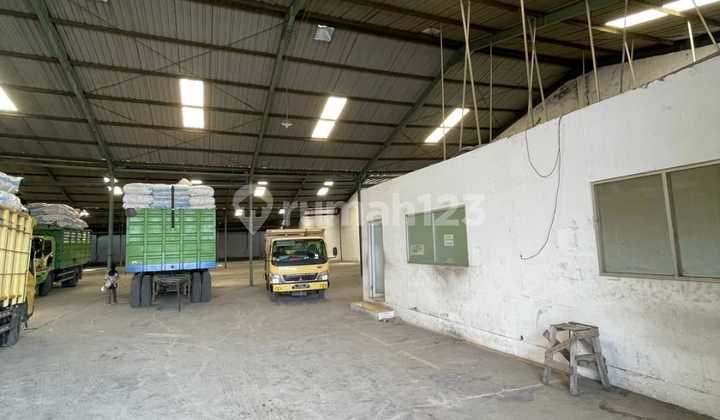 Gudang Siap Pakai Akses Kontainer Row Lebar Bebas Banjir Dekat Tol Margomulyo Surimulia