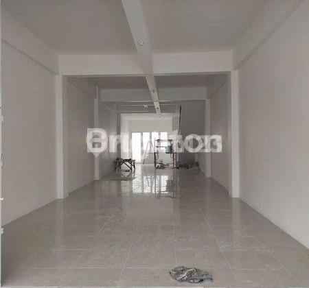 Zero-Row Shop House Wide Parking New Downtown Area Ready to Use Ciliwung