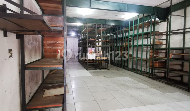 Ready-to-Occupy Zero Surabaya Street Central Prime Area Main Road Kedungdoro Shop House 2