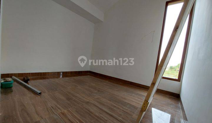 Rumah 2 Lantai Samata - Macanda Poros sebelum Kampus UIN Gowa  4