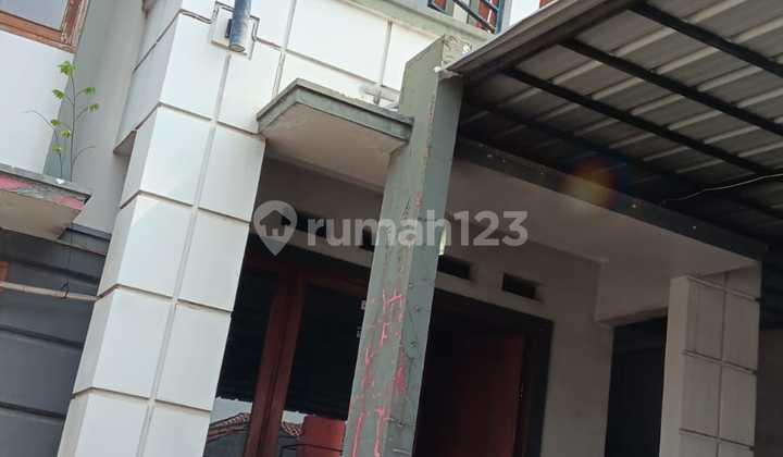 Rumah Bagus Semi Furnished SHM Jagakarsa, Jakarta Selatan