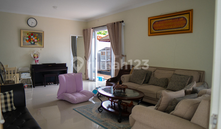 Minimalist luxury house type in Sleman, Purwomertani 2