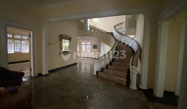 Rumah Mewah di Jl. Brawijaya Kebayoran Baru, Jakarta Selatan