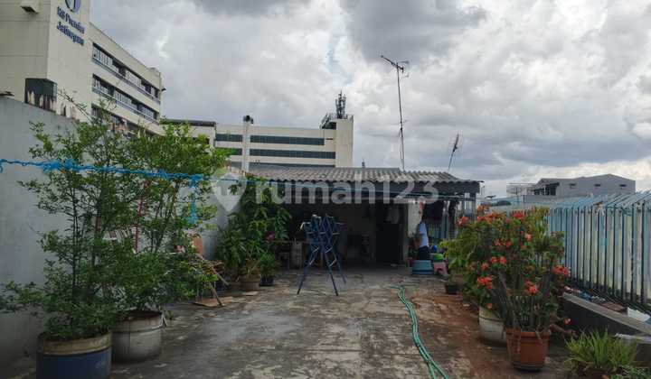 Shop House for Sale in Jatinegara Shop House for Sale in Jatinegara