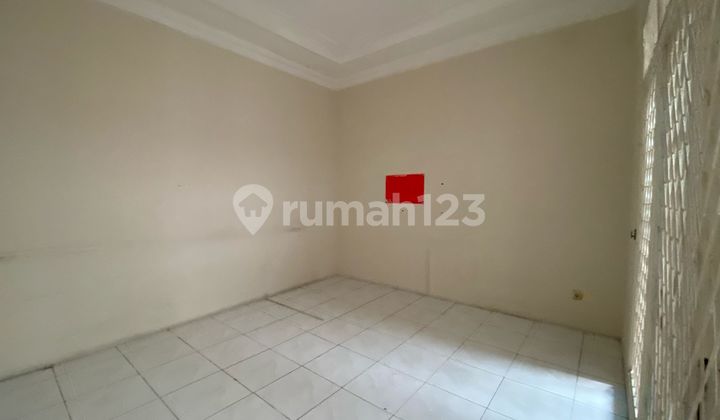 Rumah Nyaman dan Asri di Jakarta Selatan 2