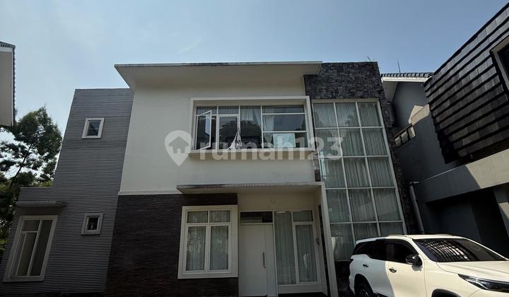 Rumah Dengan View Golf Paling Di Cari,Halaman Belakang Luas,Sentul City, Bogor Rumah Dengan View Golf Paling Di Cari,Halaman Belakang Luas,Sentul City, Bogor