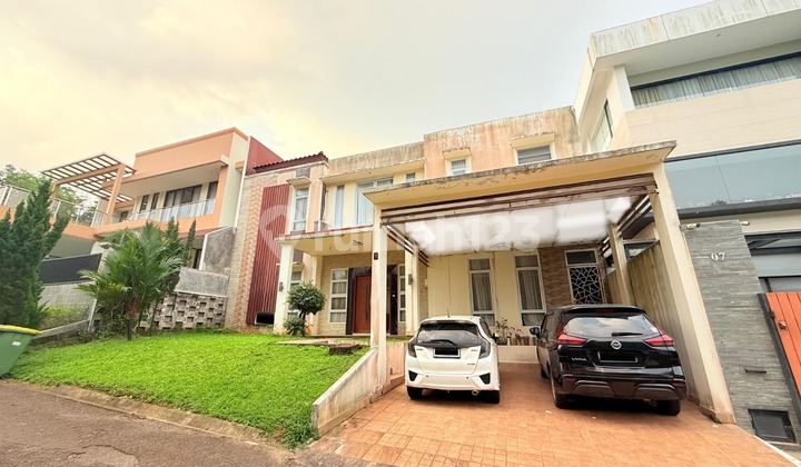 Rumah Siap Huni ,Depan Green Area, dengan Kolam Renang Pribadi,Sentul City Bogor