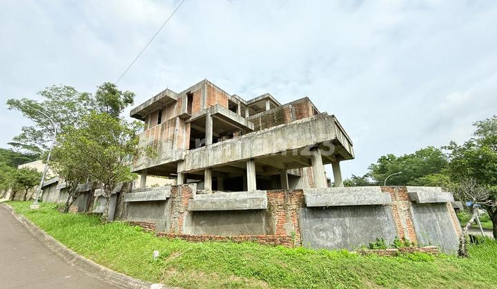 Strong Building House, Unobstructed View, Hook, Exclusive Cluster Sentul City Bogor 2