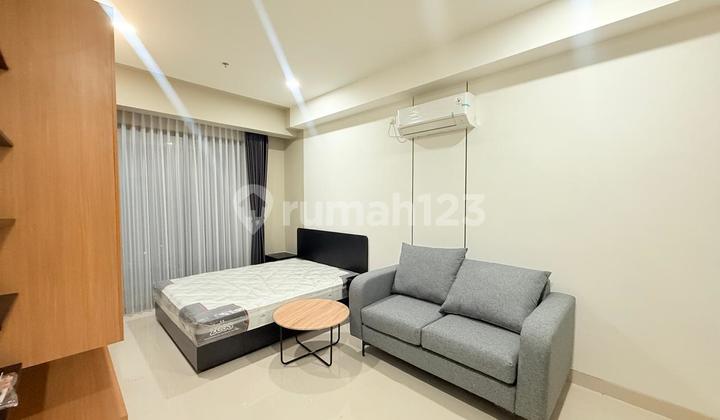 New Ready-to-Occupy Apartment Near Aeon Mall Sentul City, Bogor New Ready-to-Occupy Apartment Near Aeon Mall Sentul City, Bogor