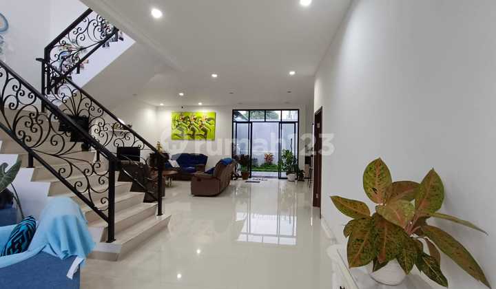 Beautiful 2-Story House Furnished Ready to Live In, Comfortable and Quiet Environment, Sentul City, Bogor