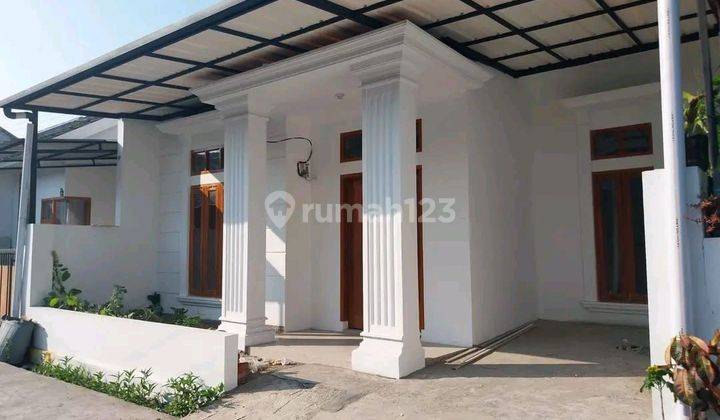 Rumah 1 Lantai Bebas Desain di Bandung Selatan 2