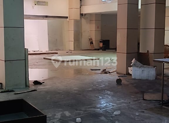 Ruang Usaha Lokasi Bagus Mainroad Dago, Bandung Ruang Usaha Lokasi Bagus Mainroad Dago, Bandung